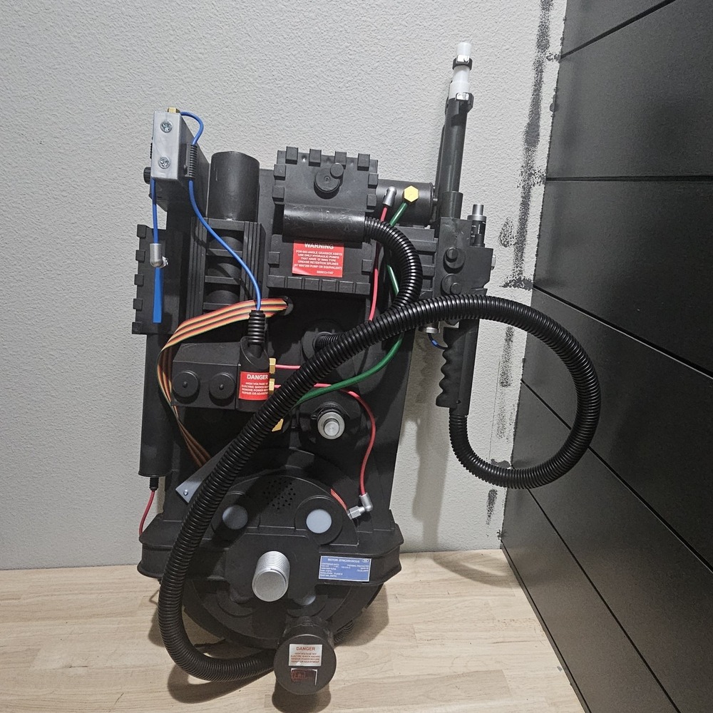 Ghostbusters Proton Pack with Lights And Sounds Spirit Halloween Replica Works